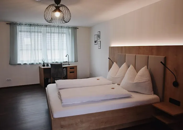 Joes Frühstückspension 3*